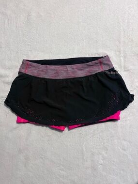 Lululemon Mini running skirt black pink 6